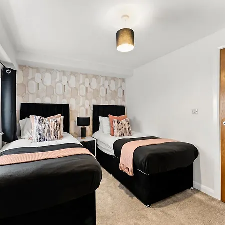 Modern Flat - Ideal For Work &