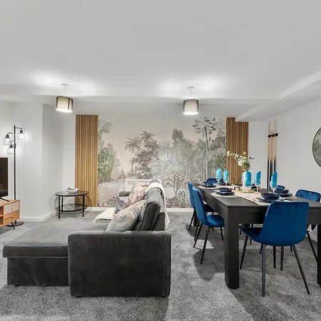 Modern Flat - Ideal For Work & Apartment