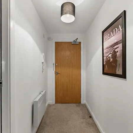 Modern Flat - Ideal For Work & Apartment Leeds (West Yorkshire)