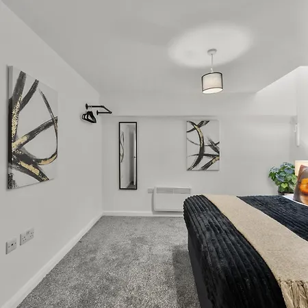 Modern Flat - Ideal For Work & Leeds (West Yorkshire)