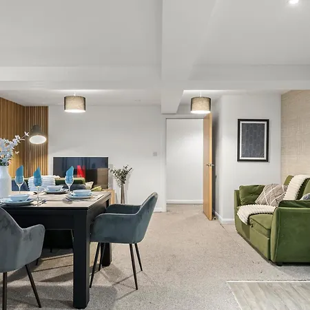 Modern Flat - Ideal For Work & Leeds (West Yorkshire)